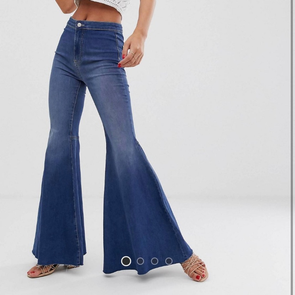 Free People 70s Style Flare Bell Bottom Jeans